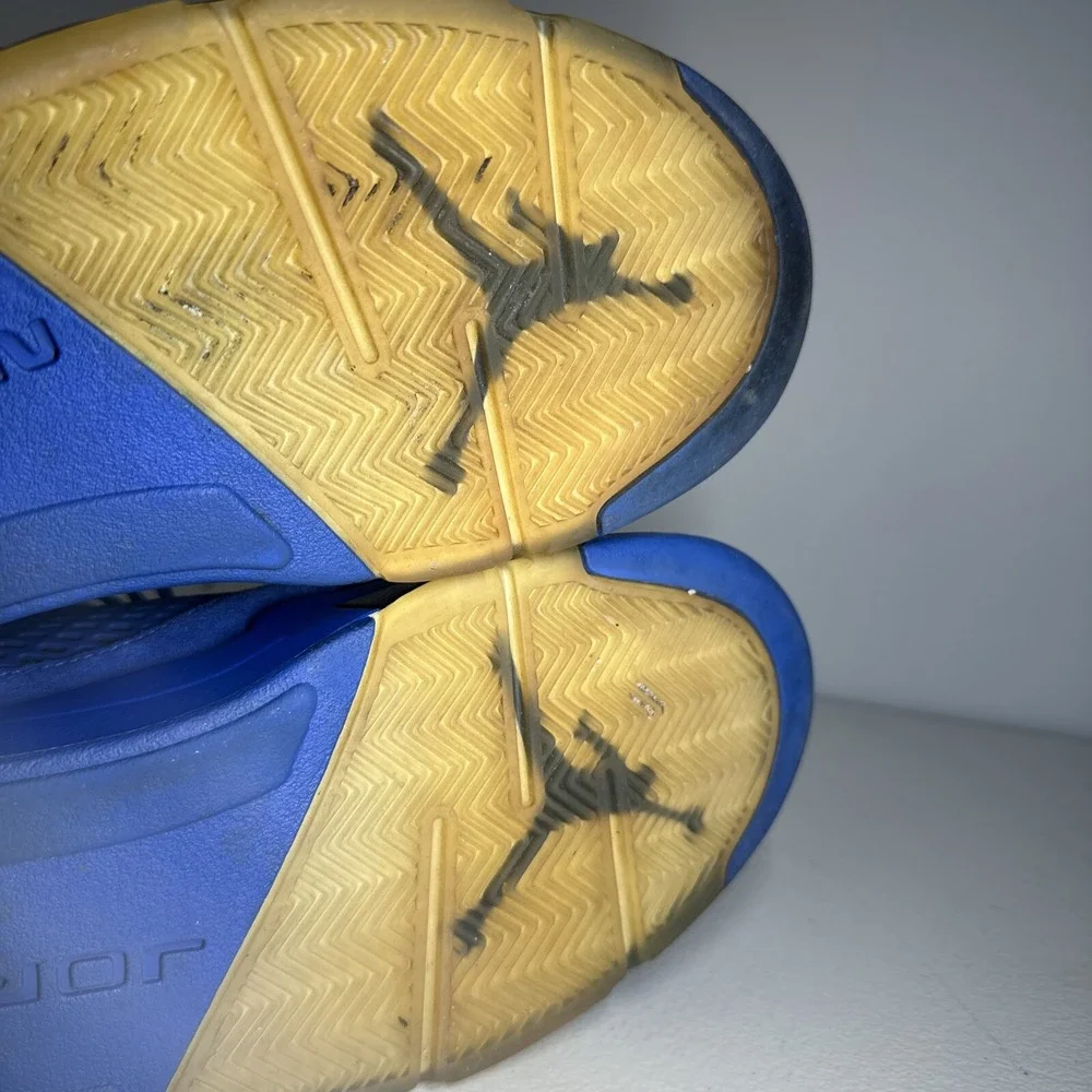 Size‎ 9.5 - Air Jordan 5 Retro Men's Sneakers Blue Suede (136027-401)